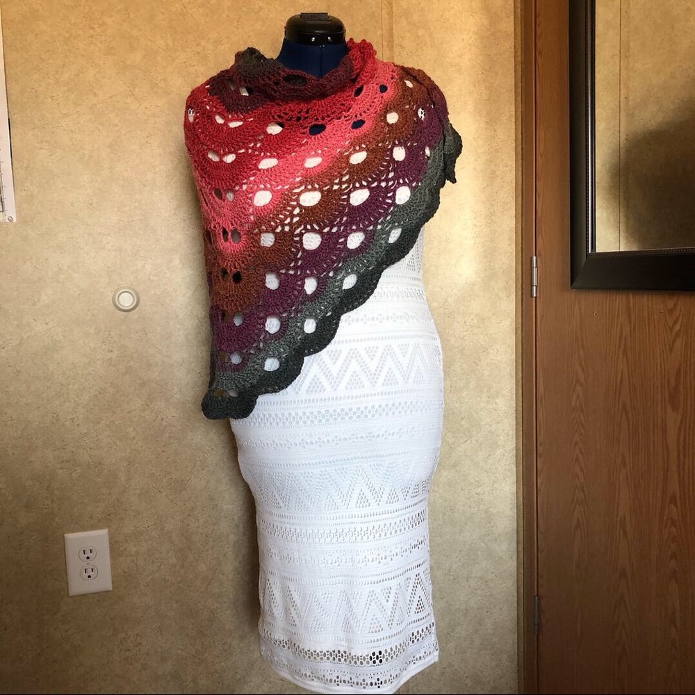🔥 TRENDY 🔥 Cover Up Shawl/Scarf 🔥